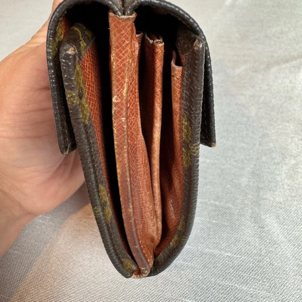 Louis Vuitton Monogram Canvas Bifold‎ Wallet Coin Pouch
